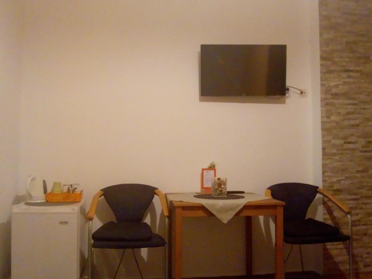 Penzion V Hajku Vřesina Exteriör bild